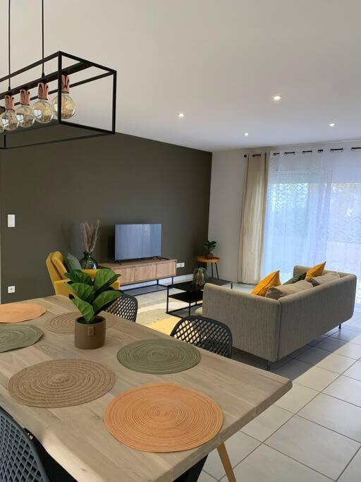 Charmante Villa Châtellerault Εξωτερικό φωτογραφία
