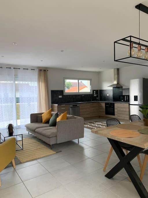 Charmante Villa Châtellerault Εξωτερικό φωτογραφία